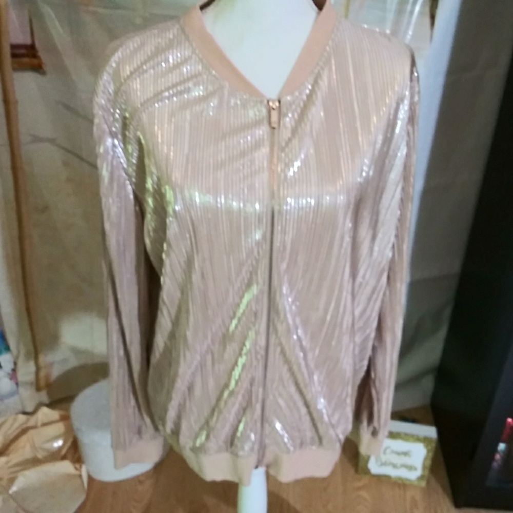 Oman gold Jacket NWOT